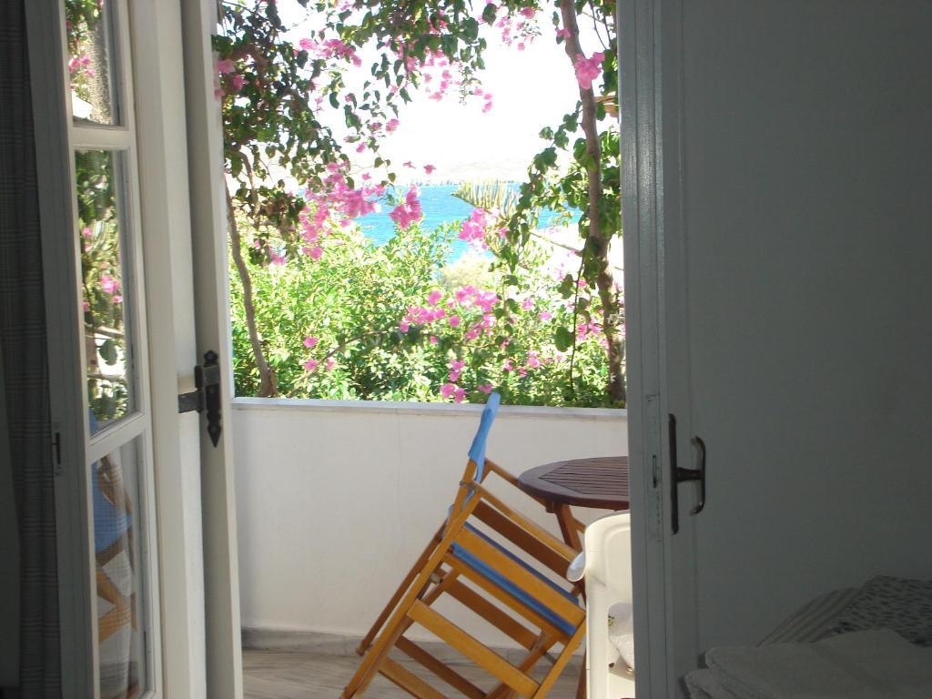 Ferienwohnung Kelly'S Chrisi Akti  Zimmer foto